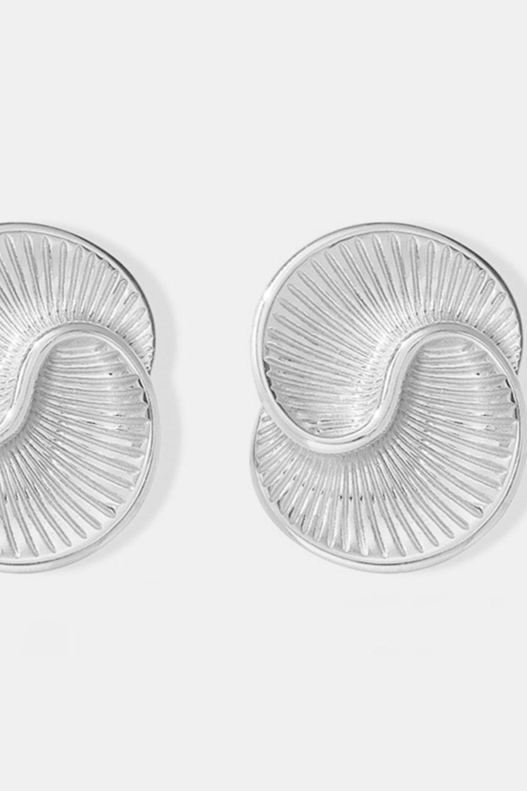 4ff5bebf-b15c-4005-9f84-35dd47e23bed-Max