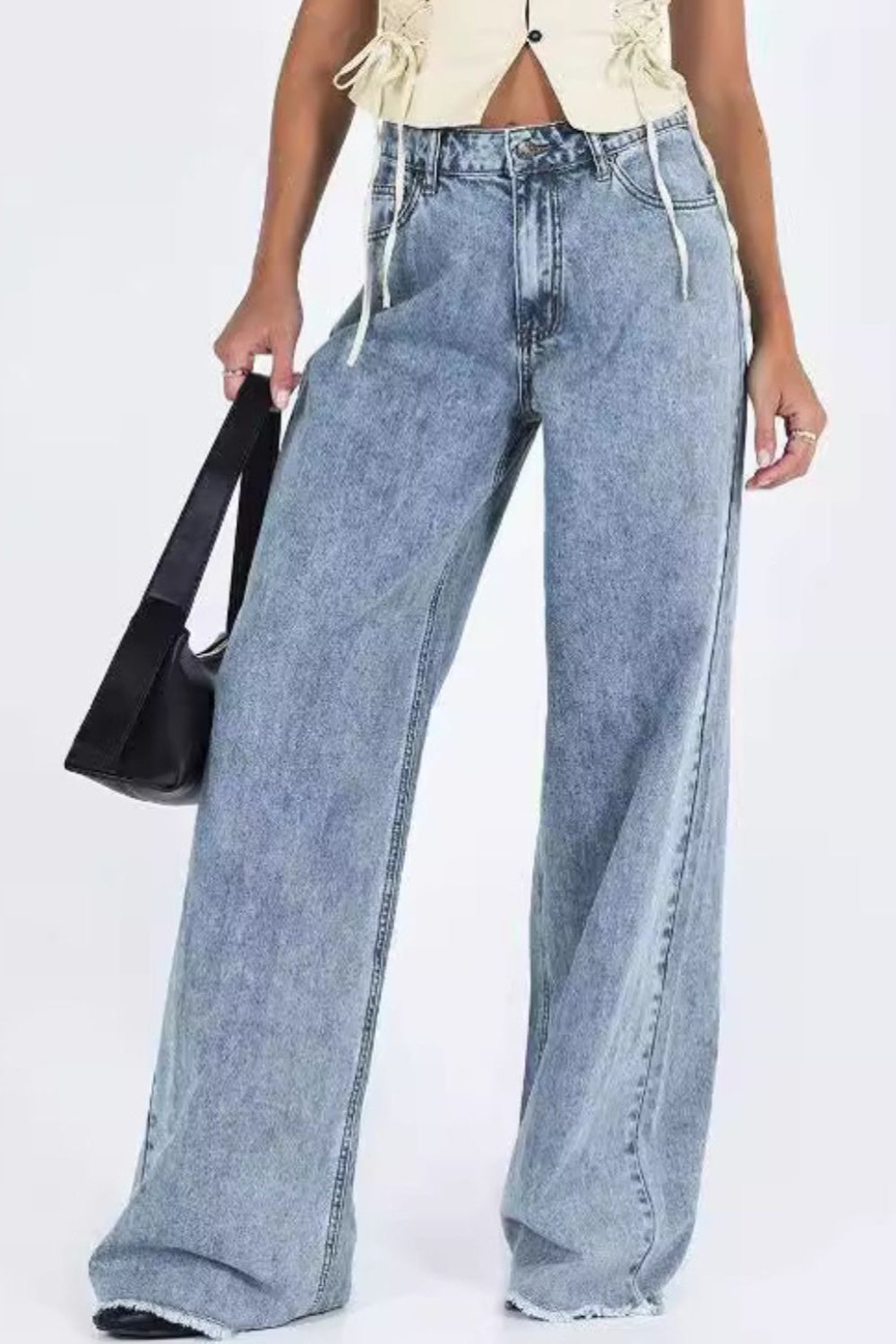 21f0d3b1-330e-4c37-8fc3-04d76b58823c-Max