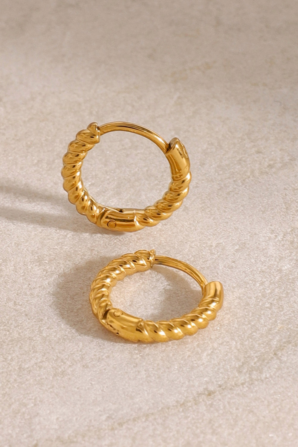 25496b36-ebb3-439e-9428-4c81c5d87bc8-Max