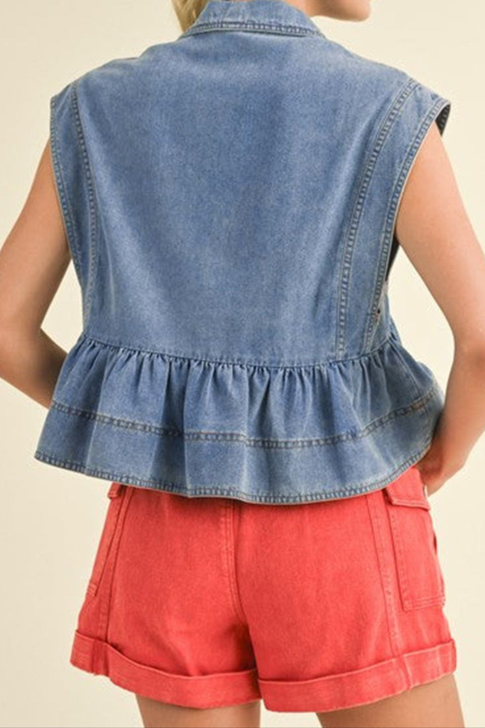 7bb6c6f7-4322-4cb1-a8f2-a09ed71e6ade-Max