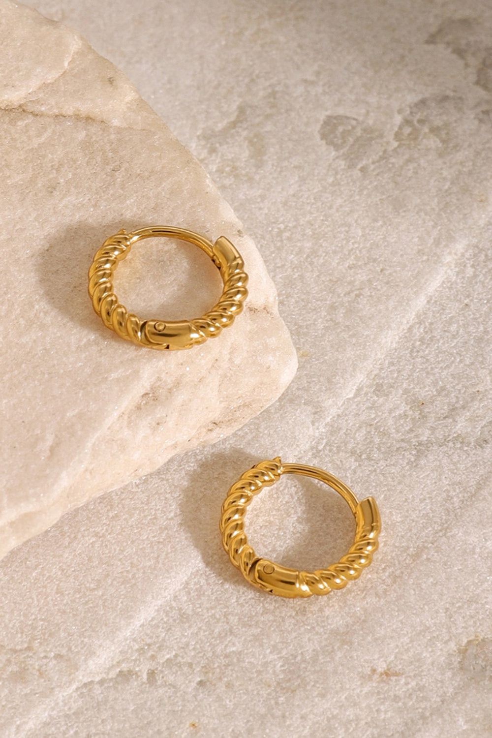 82fe8b28-ce86-4f81-9926-8514f5c61ba8-Max