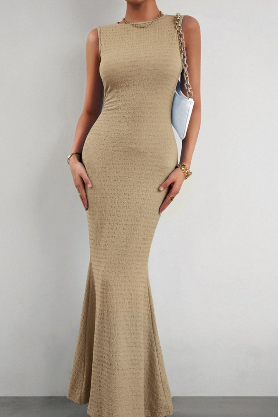 86190230-8bb0-4878-8bd1-3678d9993c8f-Max