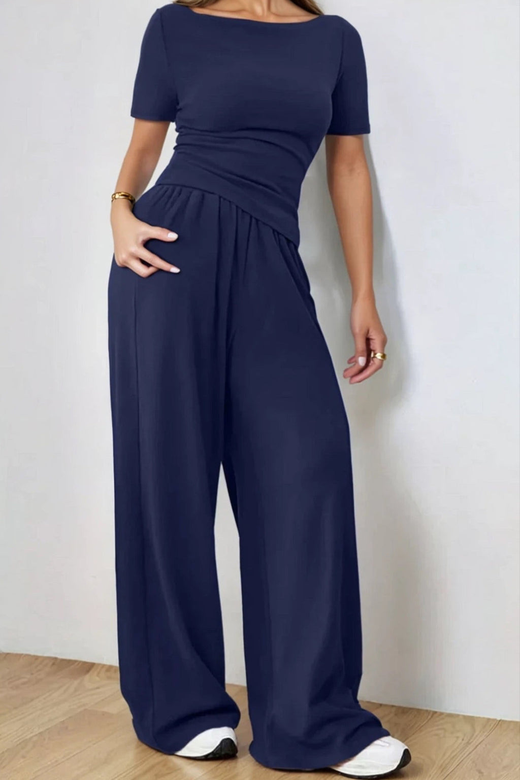 Round Neck Short Sleeve T-Shirt and Pants Set