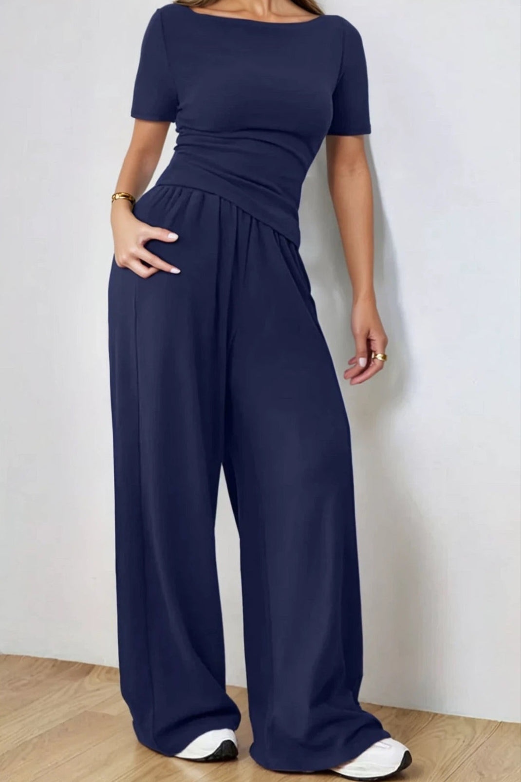 Round Neck Short Sleeve T-Shirt and Pants Set