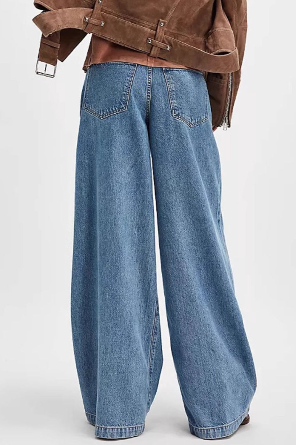 9f3c7e62-f653-4bf2-a4c4-35ec95d90580-Max