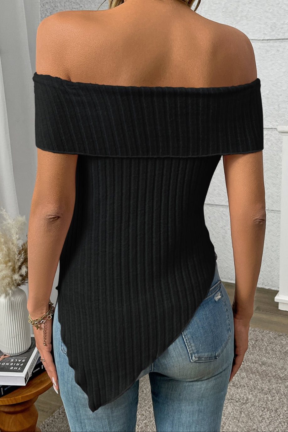 9f8d34f7-05a3-4222-a8ad-341dcbb3da0e-Max