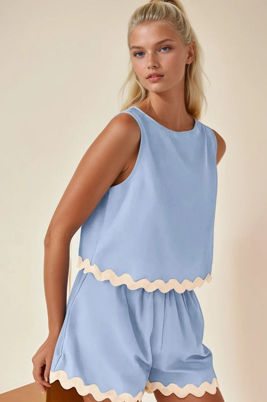 Contrast Trim Round Neck Top and Shorts Set