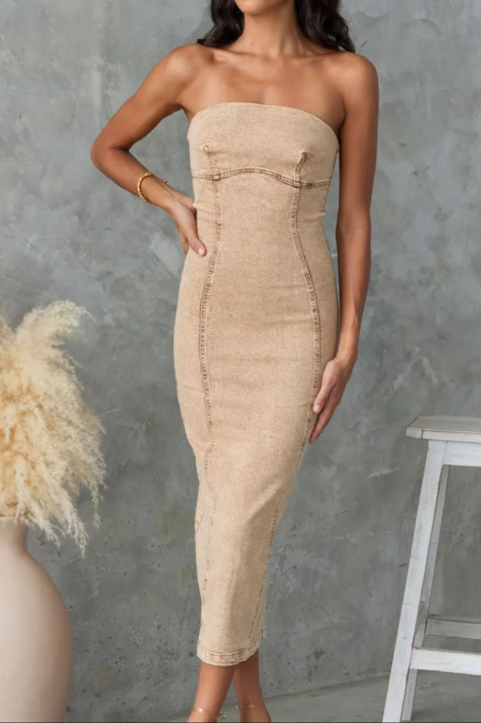 ad720770-d9aa-4355-9125-d9785400990b-Max