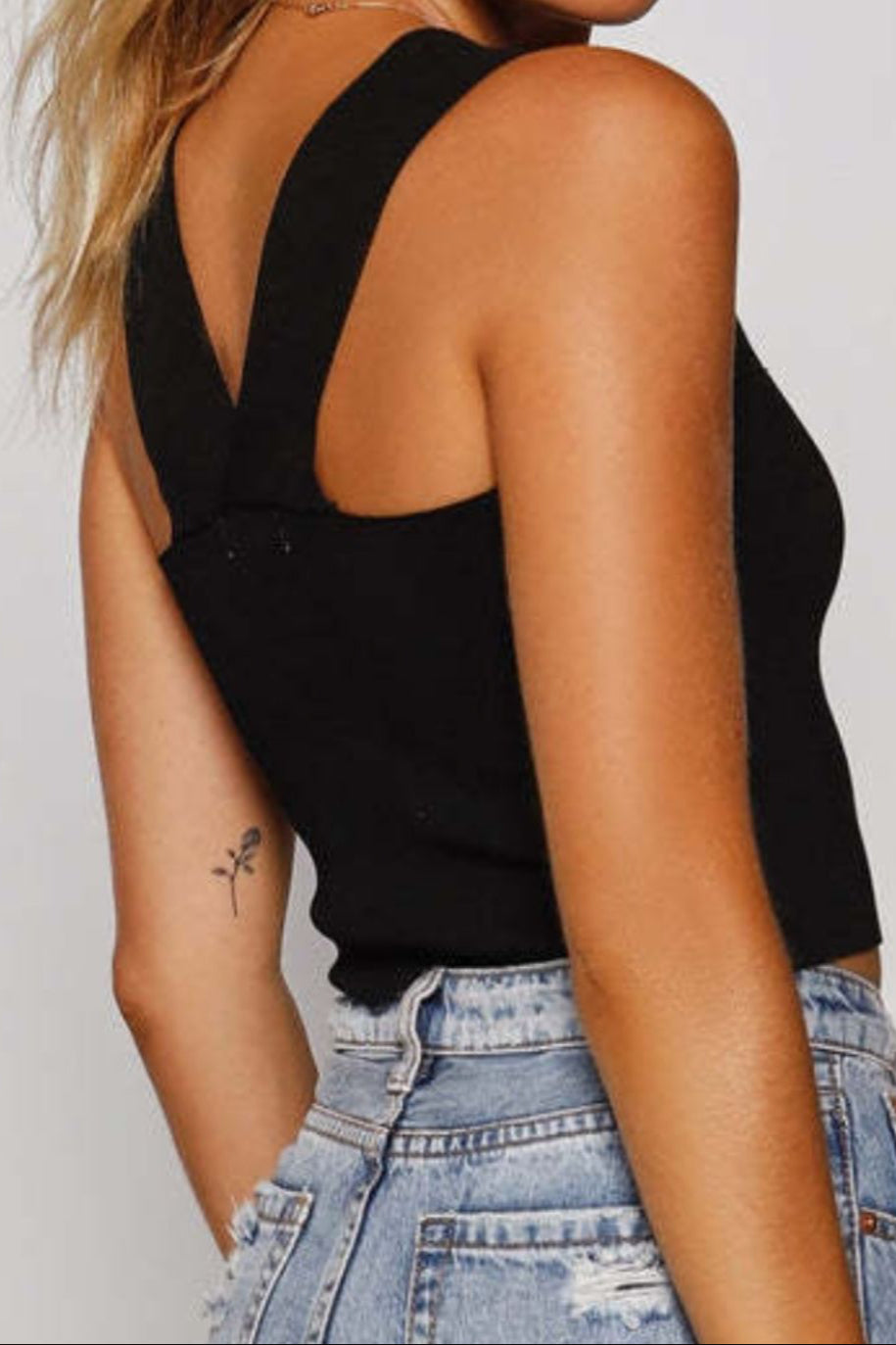 c3f1cfac-a06d-466c-90aa-91f25075871a-Max