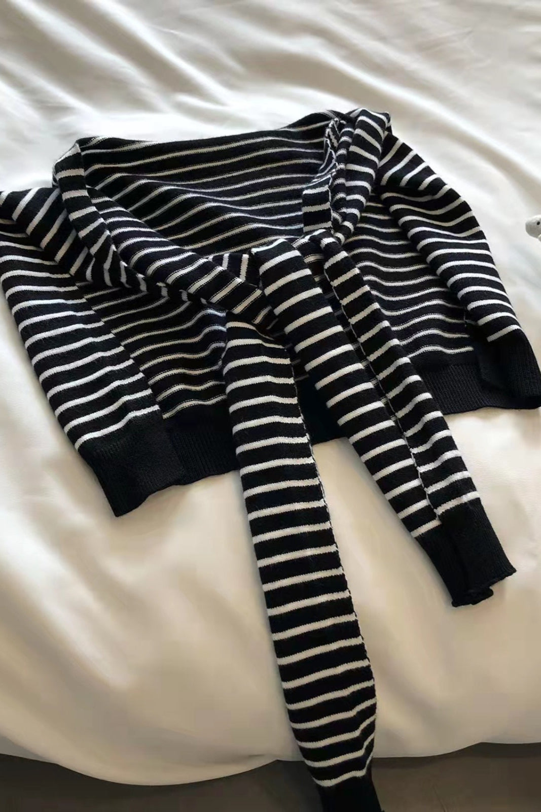 Striped Contrast Knit Wrap