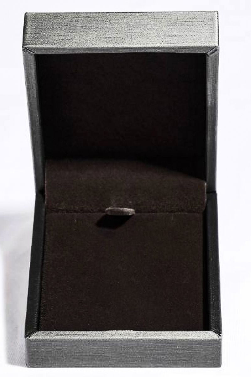 d274d8f0-aa22-424e-a25d-ab3758d0bdaa-Max