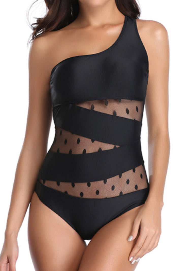 f1e8e4b9-7165-4dbd-8908-4e6733165e3a-Max