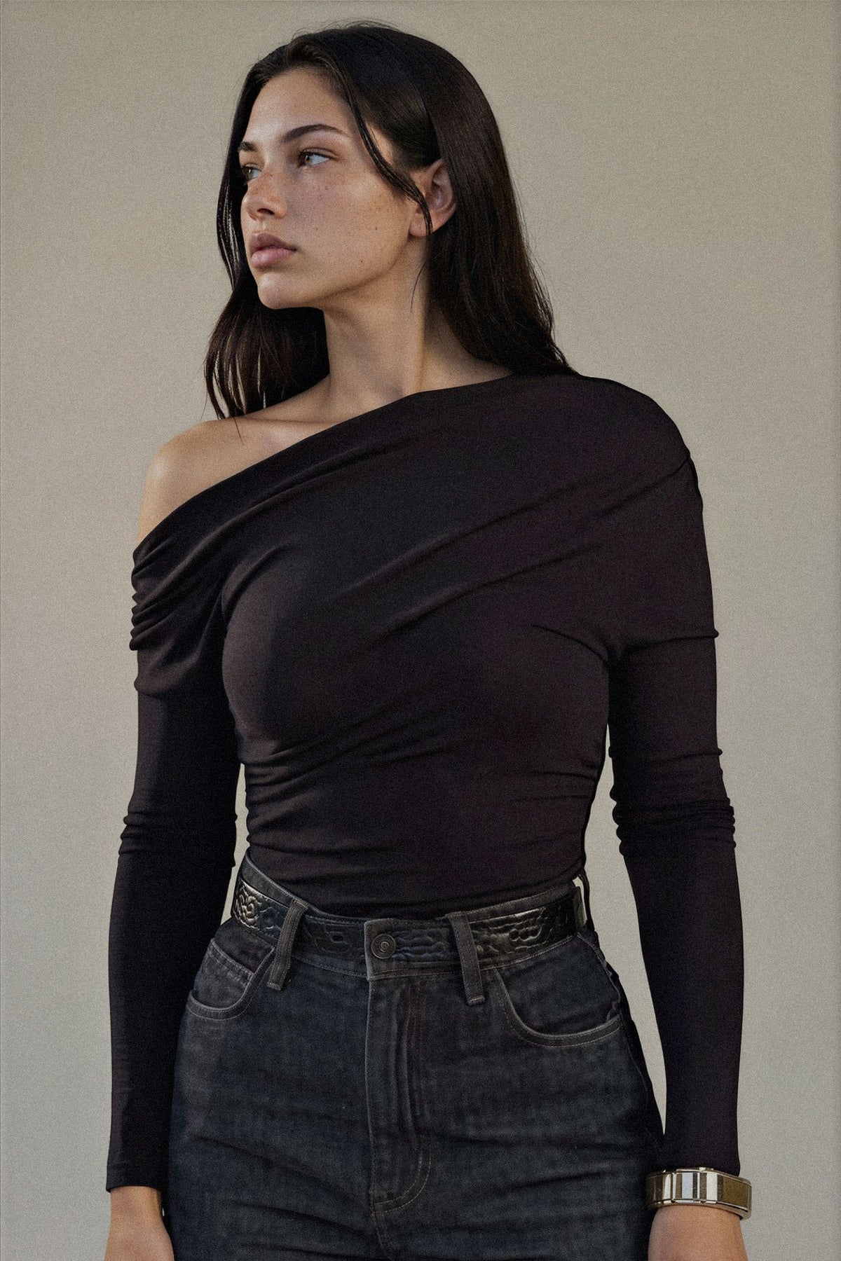 One Shoulder Long Sleeve Slim Fit T-Shirt